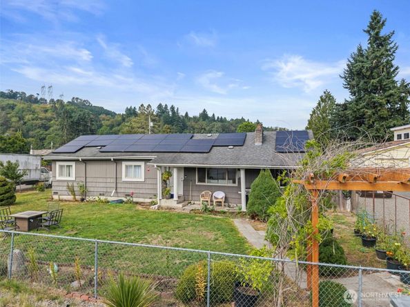 14937 133rd Avenue SE, Renton WA 98058