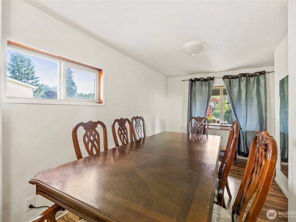 14937 133rd Avenue SE, Renton WA 98058