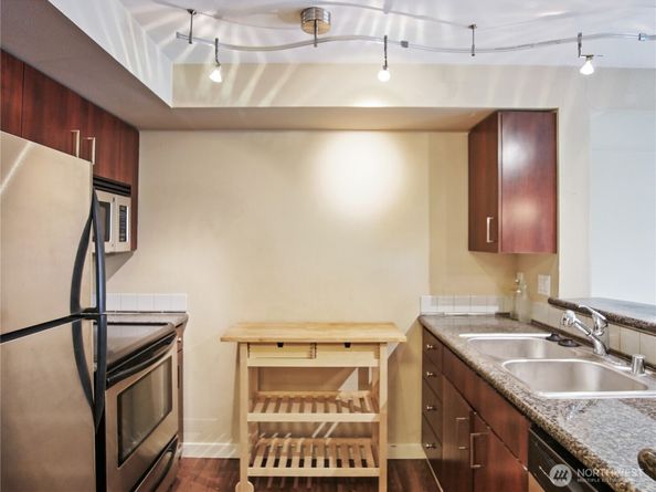 108 5th Avenue S 504, Seattle WA 98105