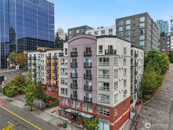 108 5th Avenue S