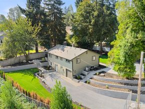 12215 SE 35th Street, Bellevue WA 98006