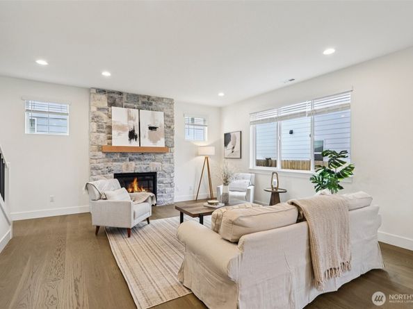 8012 222nd Street SW, Edmonds WA 98026