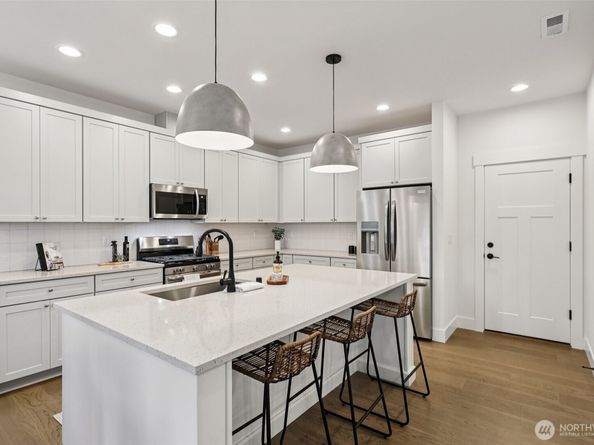 8012 222nd Street SW, Edmonds WA 98026