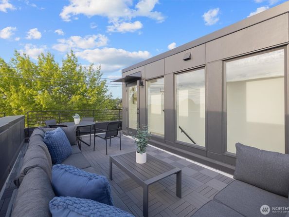 6604 Carleton Avenue S B, Seattle WA 98108