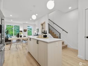 6604 Carleton Avenue S B, Seattle WA 98108