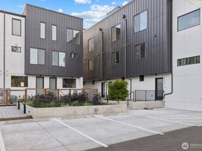6604 Carleton Avenue S B, Seattle WA 98108