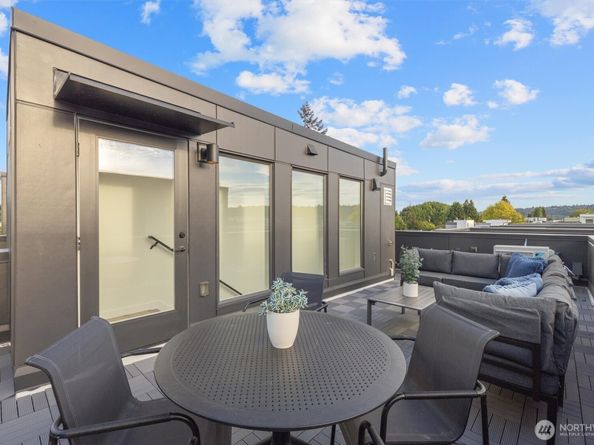 6604 Carleton Avenue S B, Seattle WA 98108