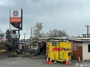 7739 15th Avenue NE C, Seattle WA 98115
