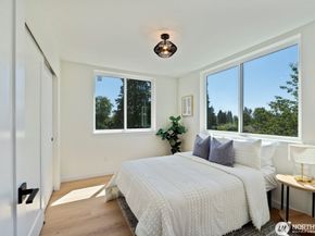 7739 15th Avenue NE C, Seattle WA 98115