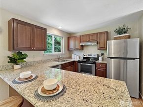1814 Monterey Avenue NE, Renton WA 98056