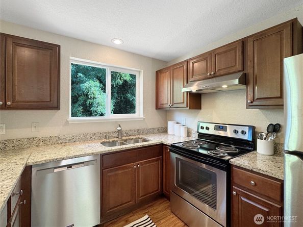 1814 Monterey Avenue NE, Renton WA 98056