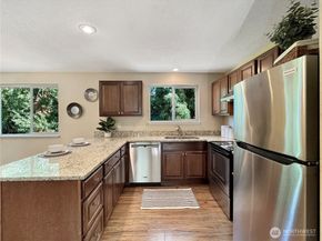 1814 Monterey Avenue NE, Renton WA 98056