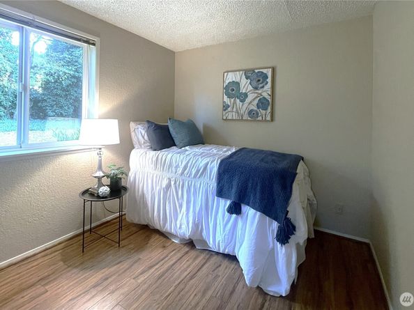 1814 Monterey Avenue NE, Renton WA 98056