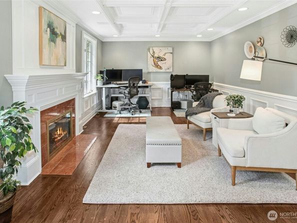 8150 Evergreen Lane, Mercer Island WA 98040
