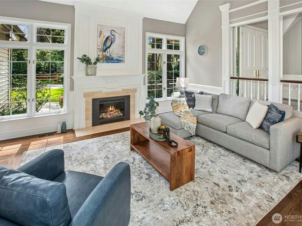 8150 Evergreen Lane, Mercer Island WA 98040