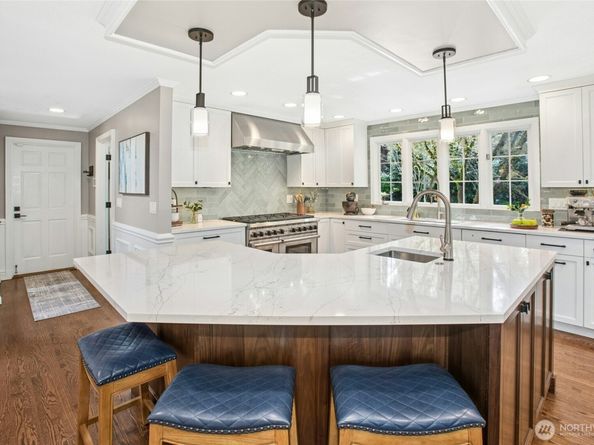 8150 Evergreen Lane, Mercer Island WA 98040