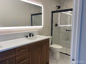 6722 NE 187th Street 104, Kenmore WA 98028
