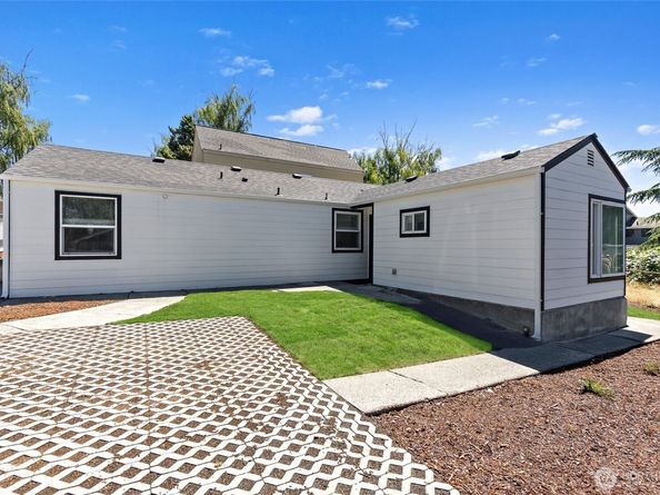 9237 36th Avenue S A, Seattle WA 98118