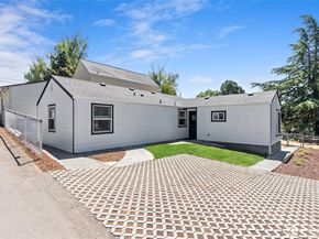 9237 36th Avenue S A, Seattle WA 98118