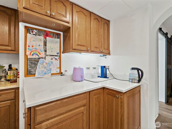 128 NE 125th Street, Seattle WA 98125