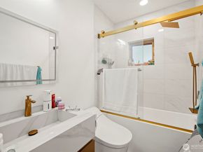 128 NE 125th Street, Seattle WA 98125