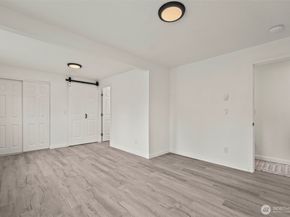 2426 NE 30th Street, Bremerton WA 98310