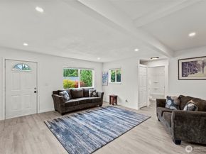 2426 NE 30th Street, Bremerton WA 98310