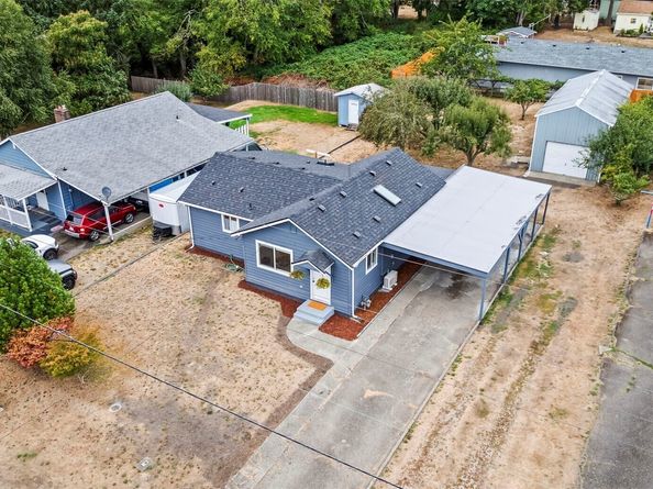 2426 NE 30th Street, Bremerton WA 98310