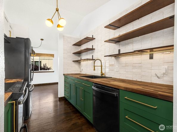 1235 SW 132nd Lane 931, Burien WA 98146