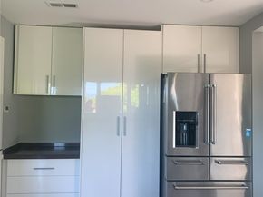 815 108th Ave SE, Bellevue WA 98004