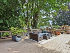 10129 NE 144th Court, Kirkland WA 98034