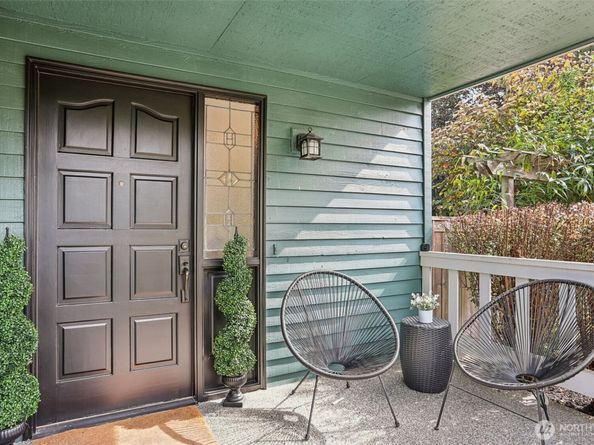 10129 NE 144th Court, Kirkland WA 98034