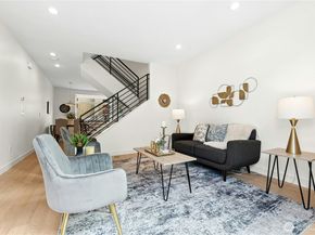 121 15th Avenue A, Seattle WA 98122