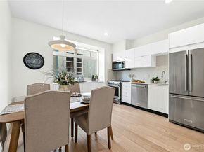 121 15th Avenue A, Seattle WA 98122