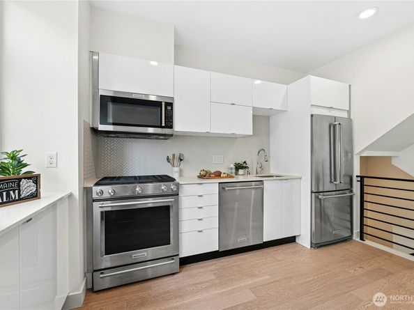 121 15th Avenue A, Seattle WA 98122