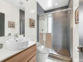 121 15th Avenue A, Seattle WA 98122