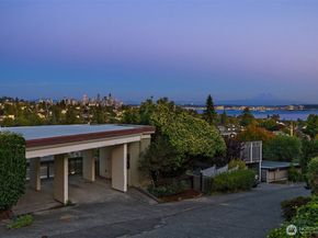2439 36th Avenue W, Seattle WA 98199