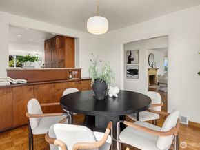 2439 36th Avenue W, Seattle WA 98199