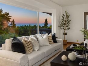 2439 36th Avenue W, Seattle WA 98199