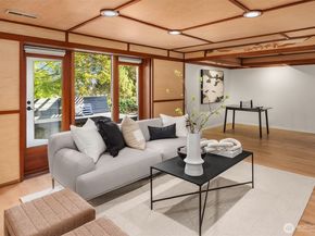 2439 36th Avenue W, Seattle WA 98199