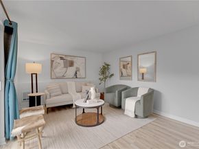 3053 14th Avenue W 102, Seattle WA 98119