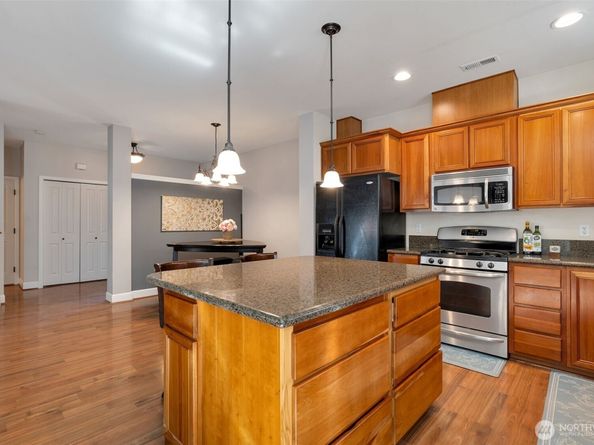 12900 SE 268th Street C2, Kent WA 98030