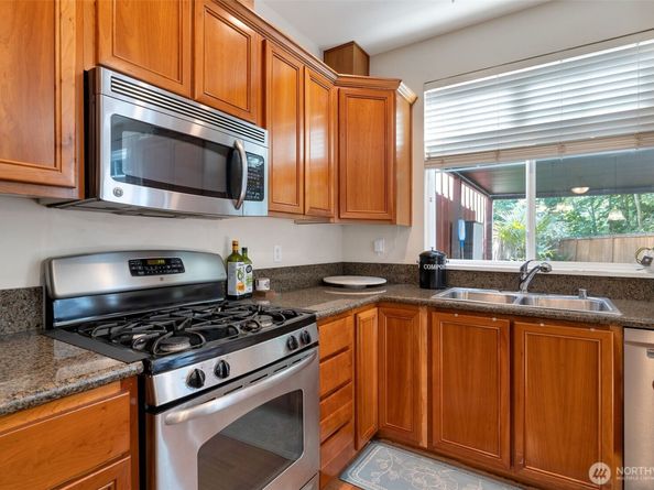 12900 SE 268th Street C2, Kent WA 98030