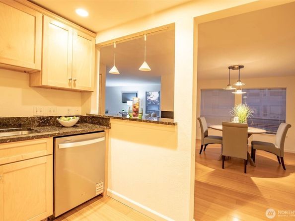 410 W Roy Street E101, Seattle WA 98119