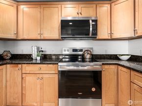 410 W Roy Street E101, Seattle WA 98119