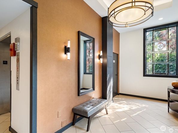 410 W Roy Street E101, Seattle WA 98119