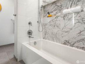 2510 6th Avenue 2809, Seattle WA 98121