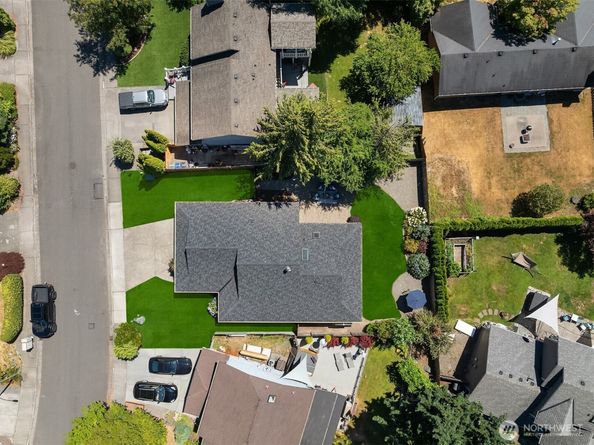 22428 19th Avenue SE, Bothell WA 98021