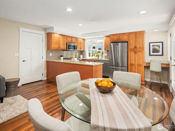 22428 19th Avenue SE, Bothell WA 98021