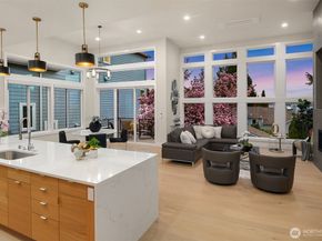 240 W Lake Sammamish Parkway SE, Bellevue WA 98008